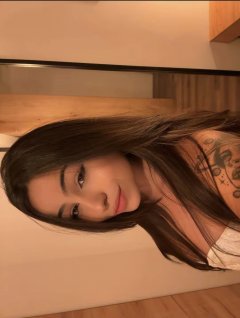 • Miss Isa • 🇧🇷 - Active profile in London