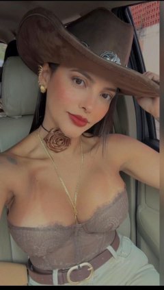 Julia completa🇧🇷 🍑🇧