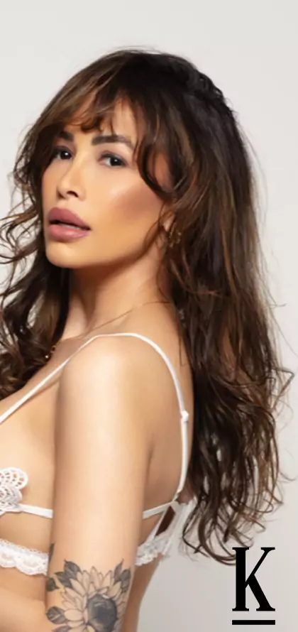 stories-slider-content