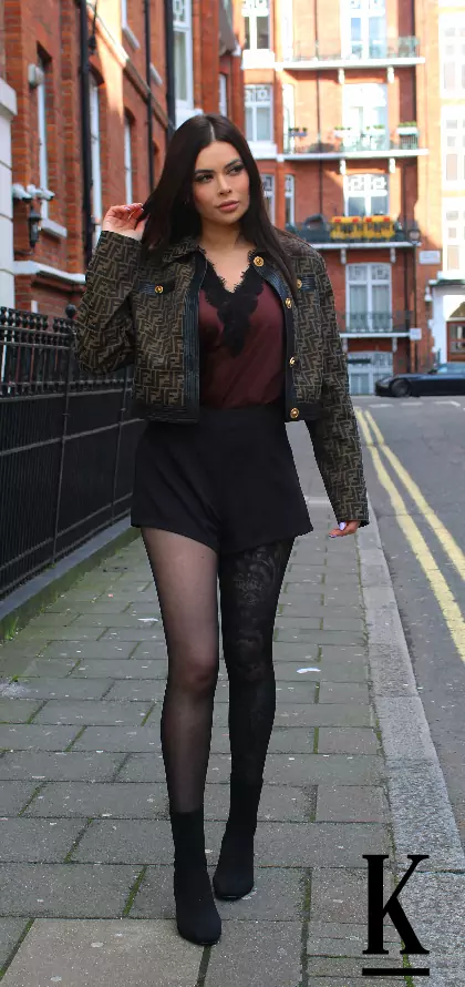 stories-slider-content