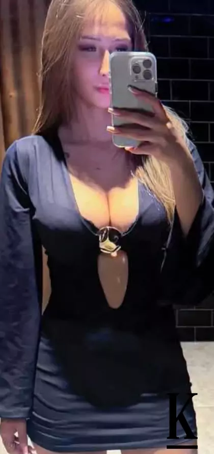 stories-slider-content