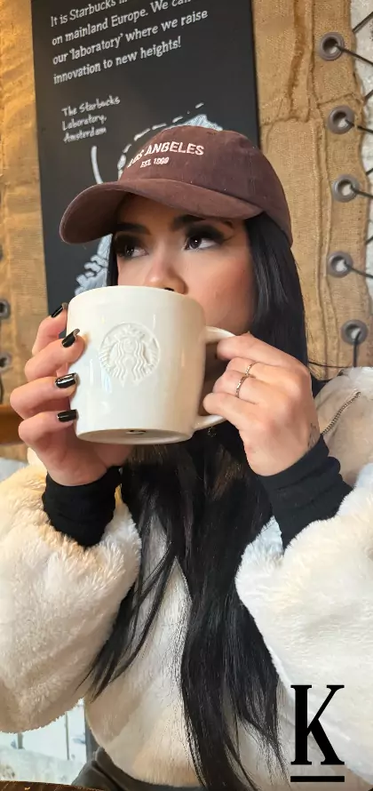 stories-slider-content