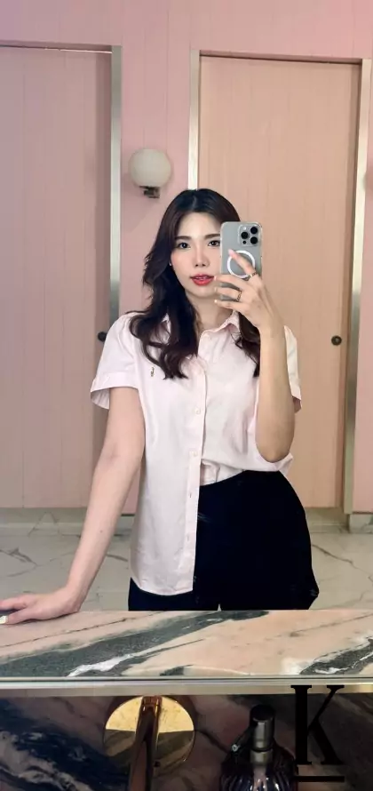 stories-slider-content