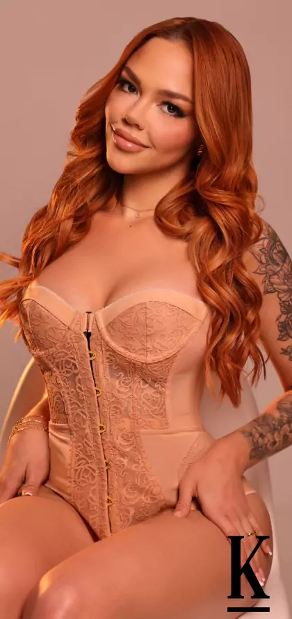 stories-slider-content