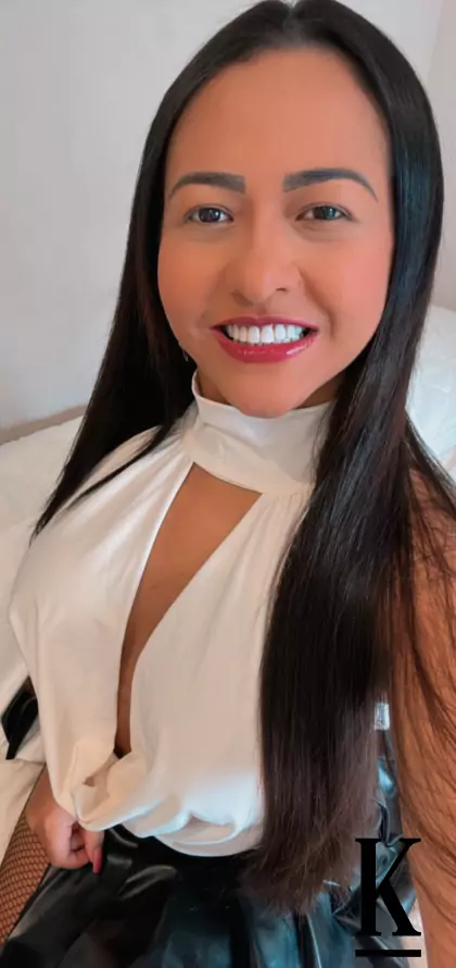 stories-slider-content