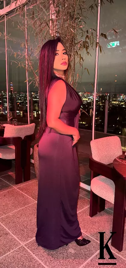 stories-slider-content