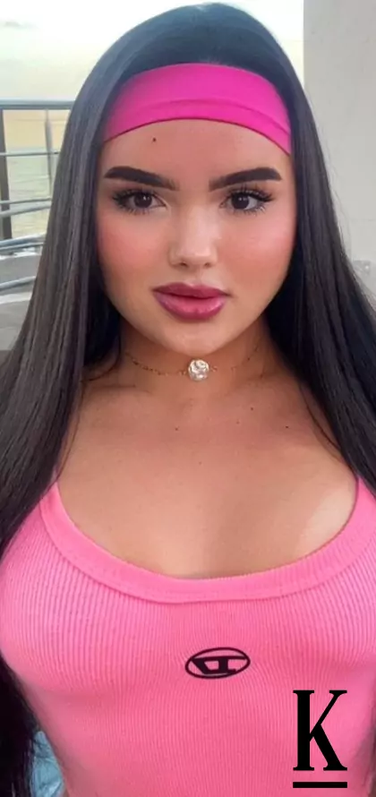 stories-slider-content