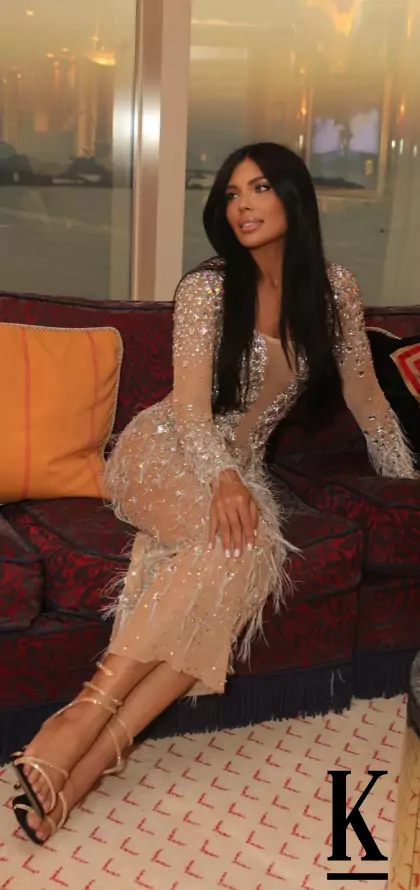 stories-slider-content