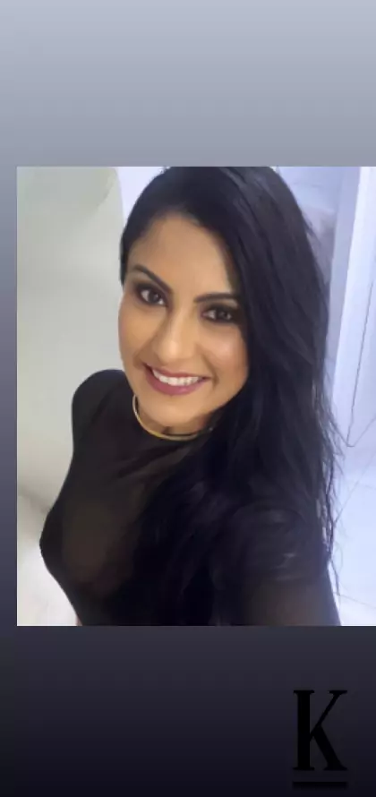 stories-slider-content