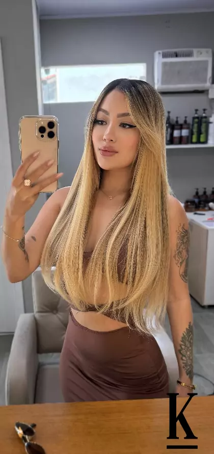 stories-slider-content