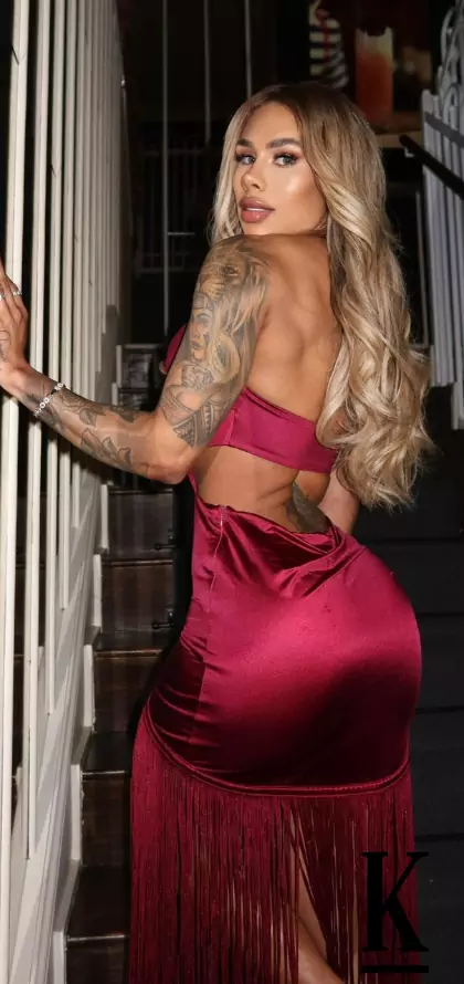 stories-slider-content