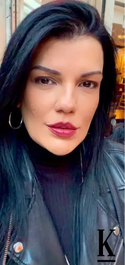 stories-slider-content