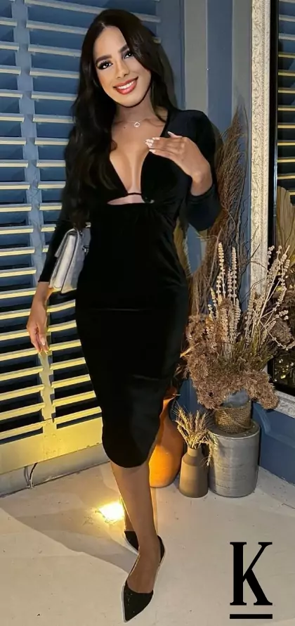 stories-slider-content