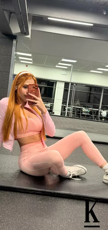 stories-slider-content