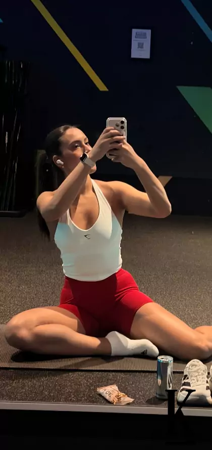 stories-slider-content