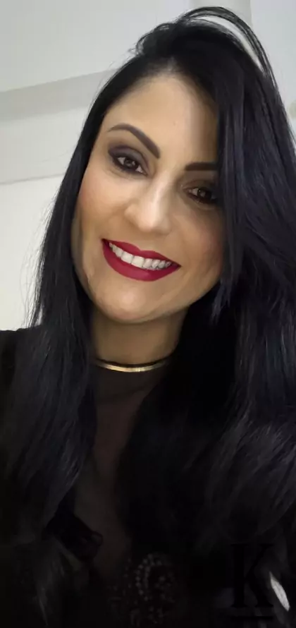 stories-slider-content