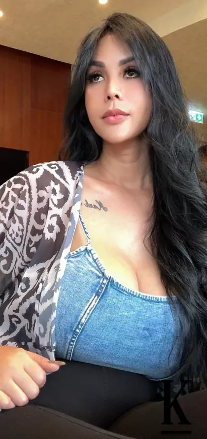 stories-slider-content