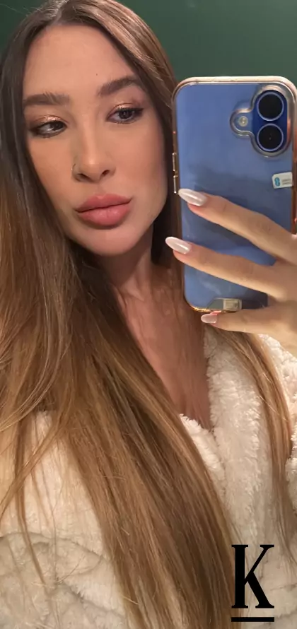 stories-slider-content