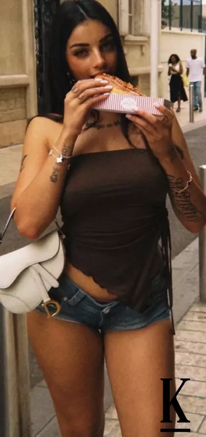 stories-slider-content