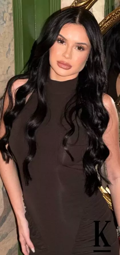 stories-slider-content