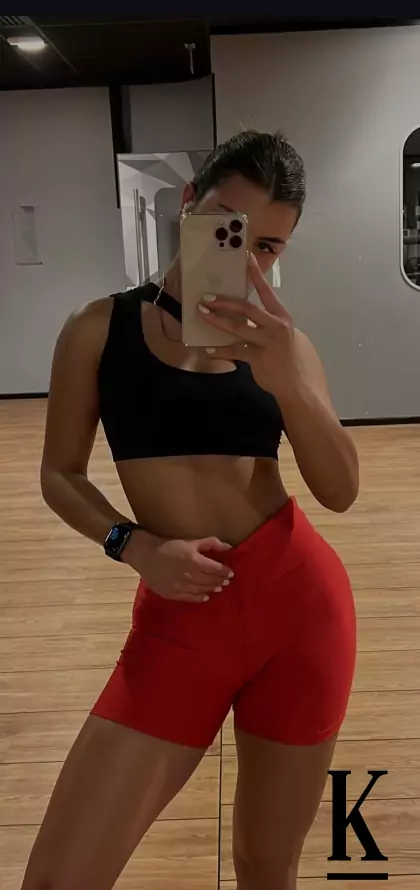 stories-slider-content