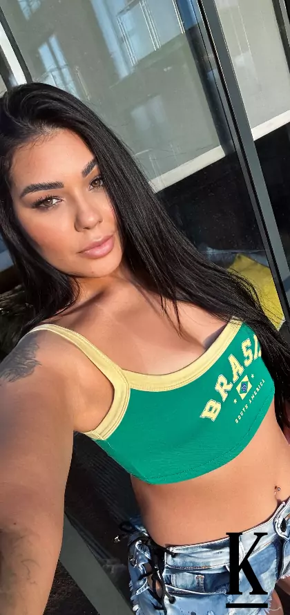 stories-slider-content