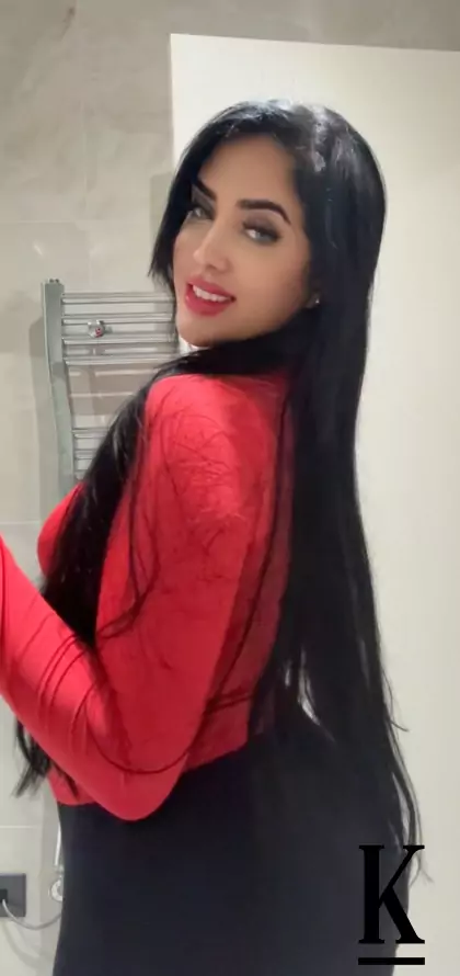 stories-slider-content