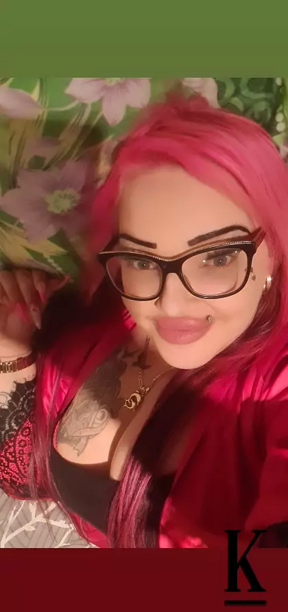 stories-slider-content