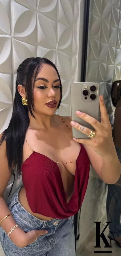 stories-slider-content