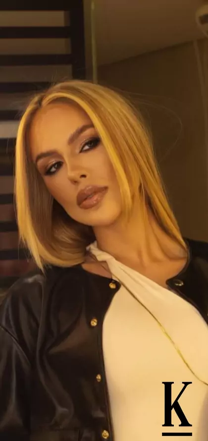 stories-slider-content