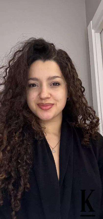 stories-slider-content