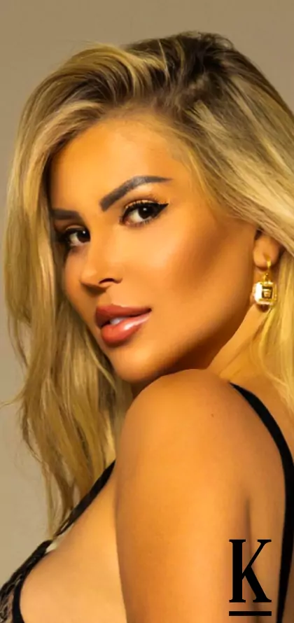 stories-slider-content