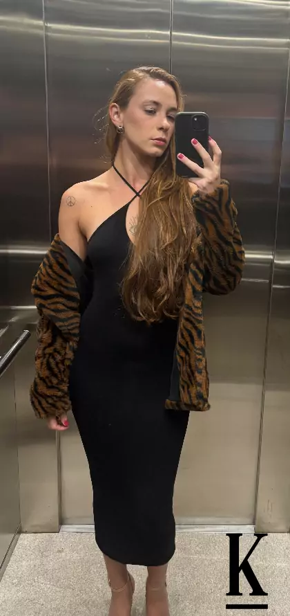 stories-slider-content