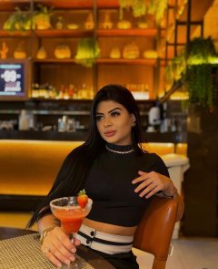 Photo of Ana Carolina